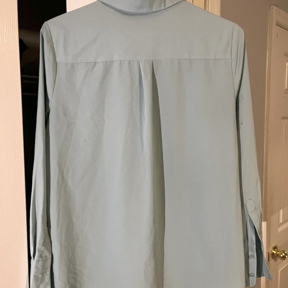 Blue button down - Picture 2 of 4